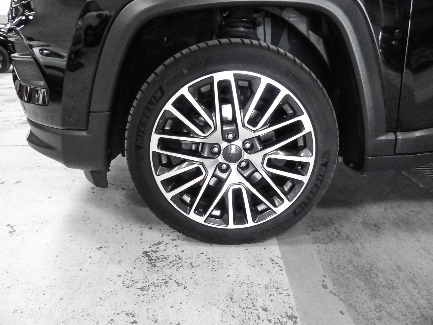Jeep Compass E-HYBRID LIMITED Premium Park,Komfort,Te imagem 3
