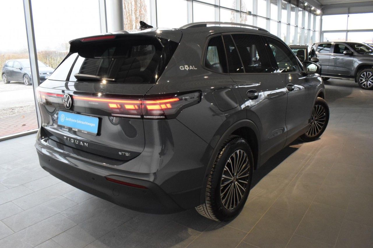 Volkswagen Tiguan - Bild 4