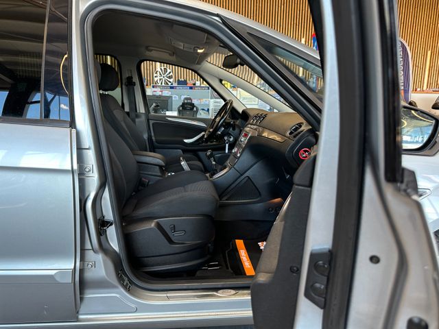 MYAUTOCENTER – Gebraucht- und Jahreswagen mit Werkstattservice in Pfaffenhofen Ford S-Max *MEMORY*SitzHZ*2-ZONEN*StandHZ*