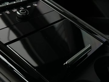 Porsche Panamera - 12