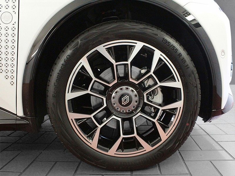 Fahrzeugabbildung Renault R 5 E-Tech 150 Comfort Range Rolland-Garros