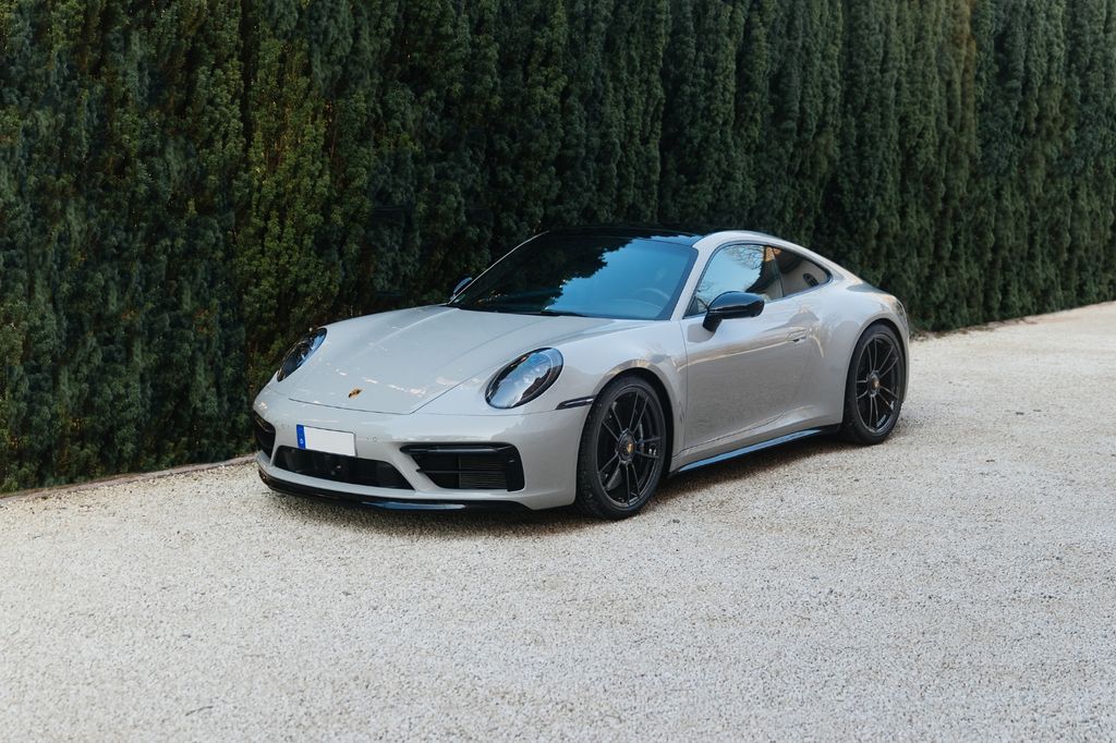 Porsche 992