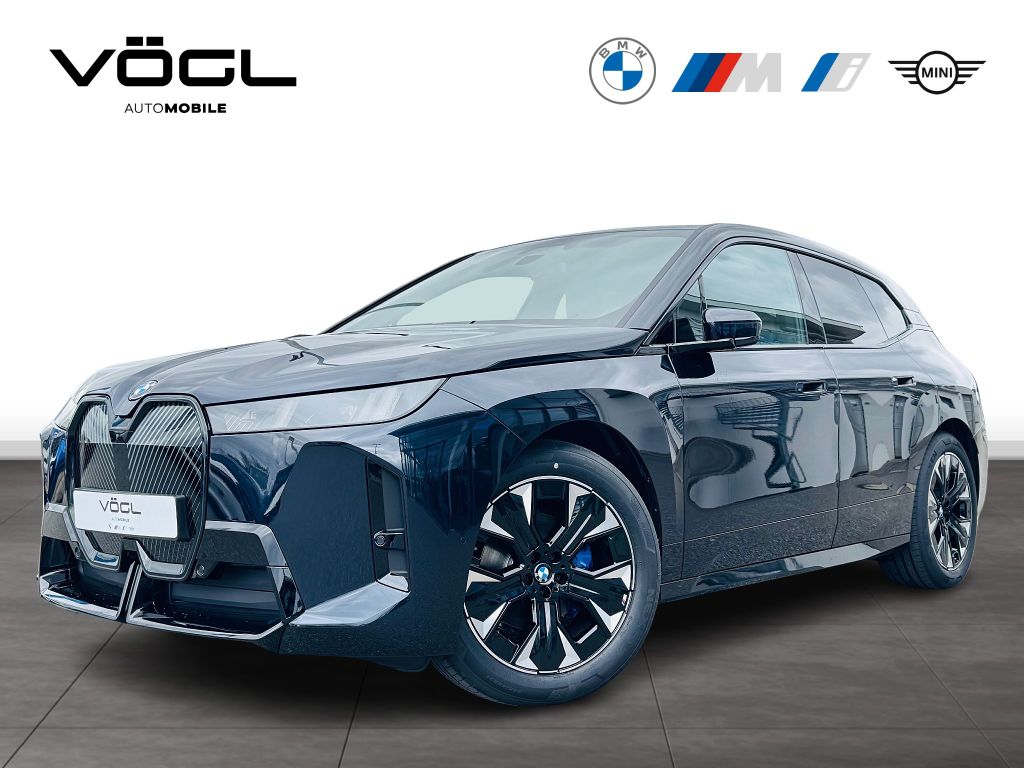 Image of BMW iX