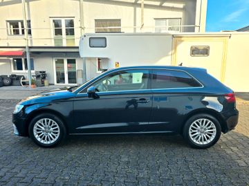 Audi A3 - 8