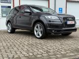 Audi Q7 3.0 TDI quattro S-LINE/7SITZER/KAMERA/STANDH. - Audi Q7 aus 2011: Line