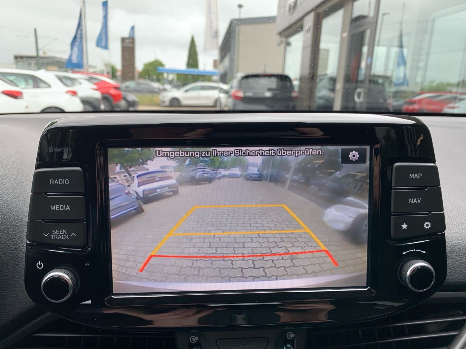 Fahrzeugabbildung Hyundai i30 7-DCT 1.4 T-GDI YES! Plus Standheizung