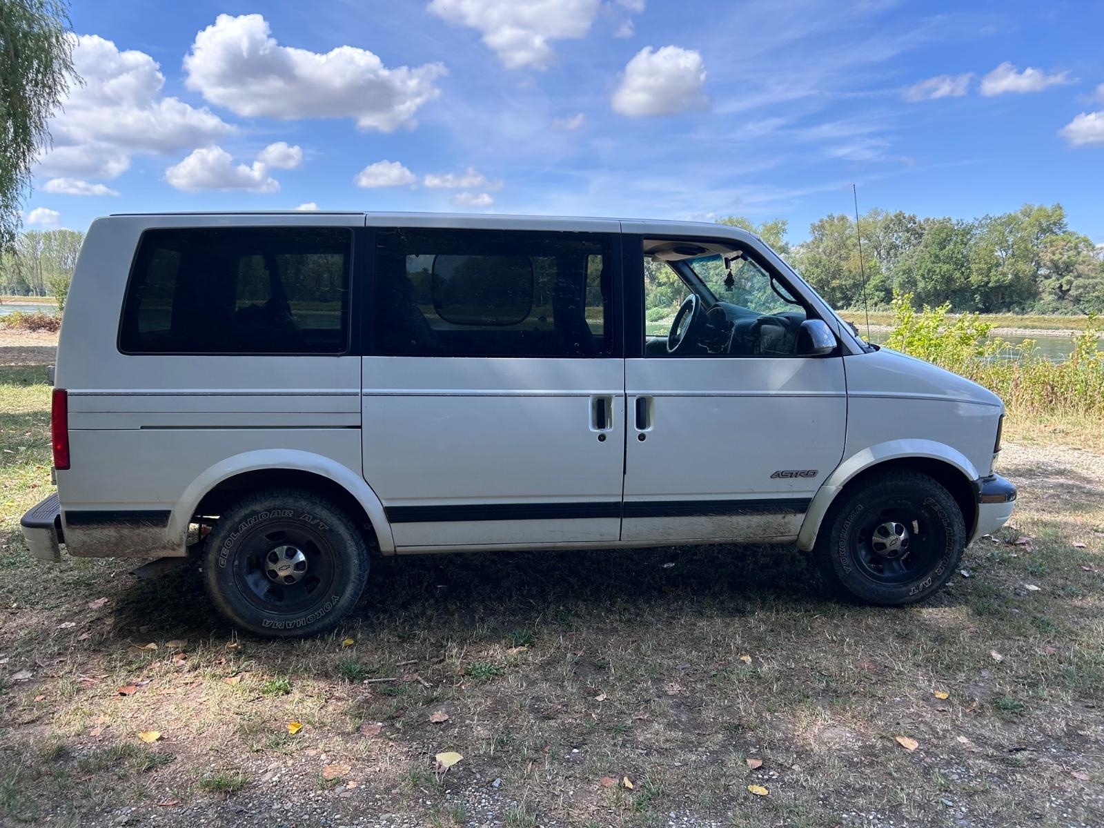 Chevrolet Astro 4,3 G G