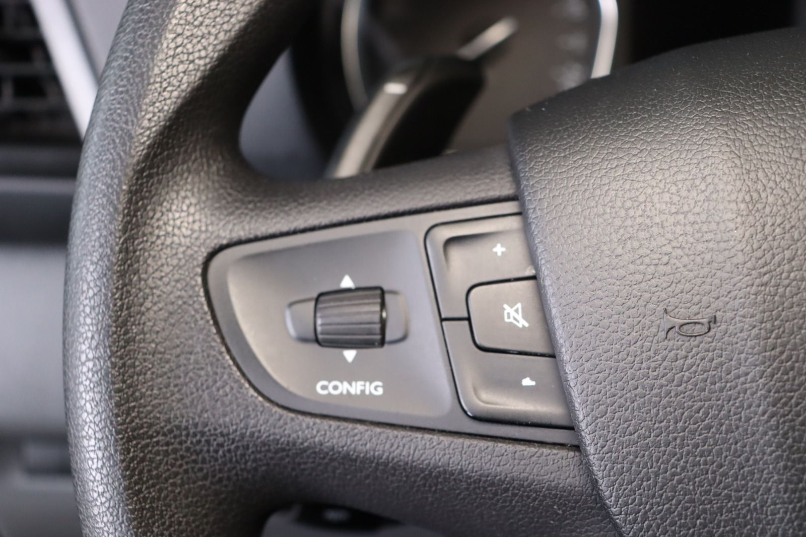 Fahrzeugabbildung Peugeot Expert Kasten L2 Automatik * Klima * 1. Hand