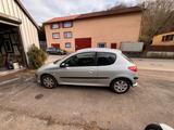 Peugeot 206 inklusive halbe Tankfüllung - gebrauchte Peugeot 206 aus dem Jahr 2008