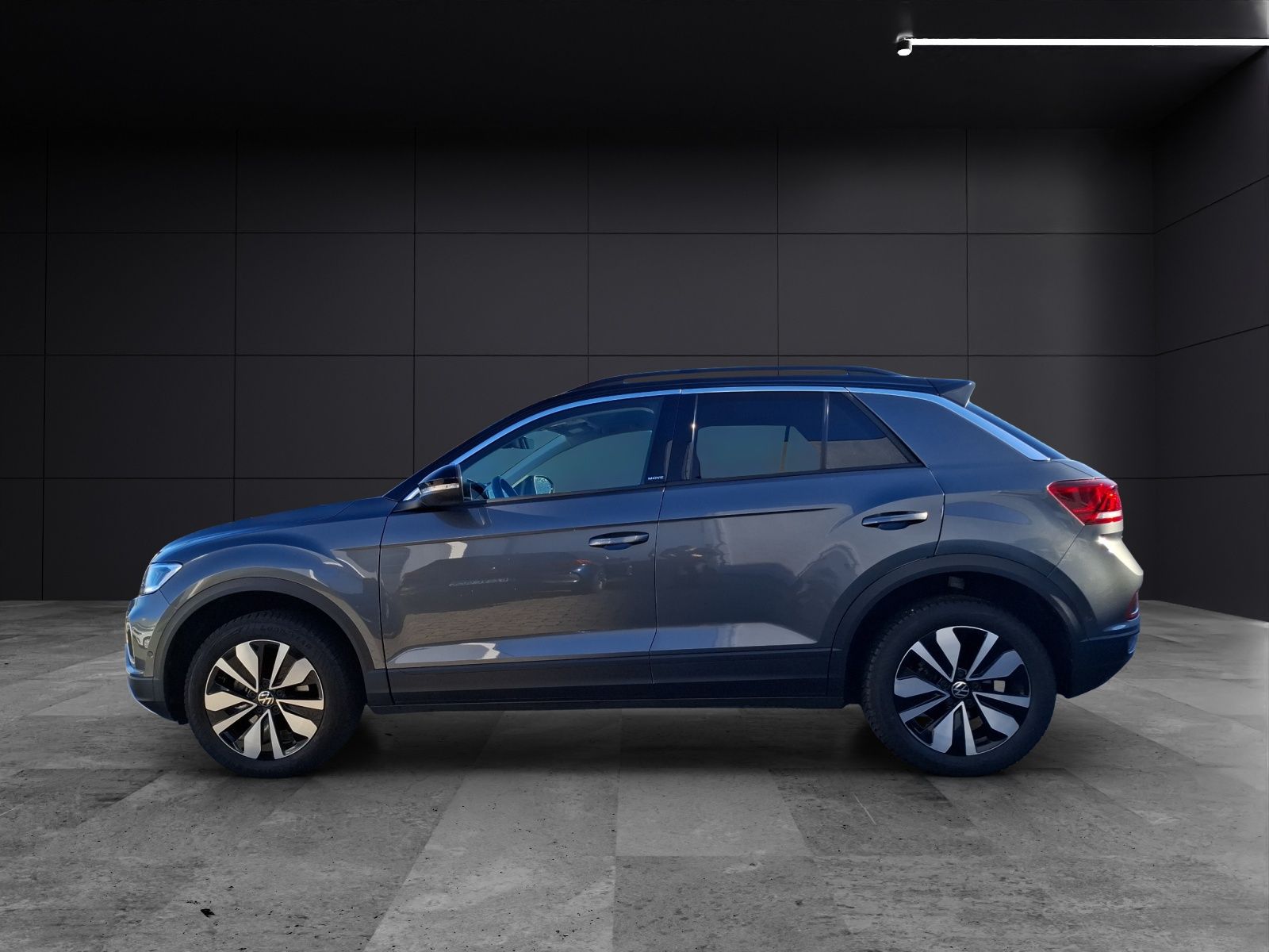 Fahrzeugabbildung Volkswagen T-Roc TSI Move DSG STH LED Navi AID RFK SH