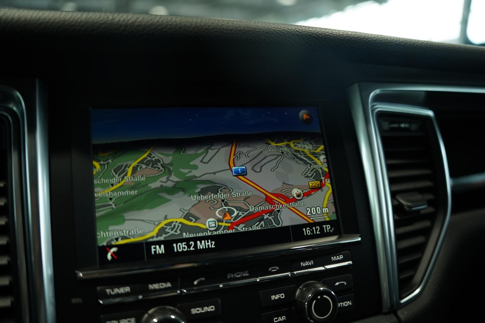 Porsche Macan S *1.Hand *20 *Pano *BOSE *Memory *PDLS