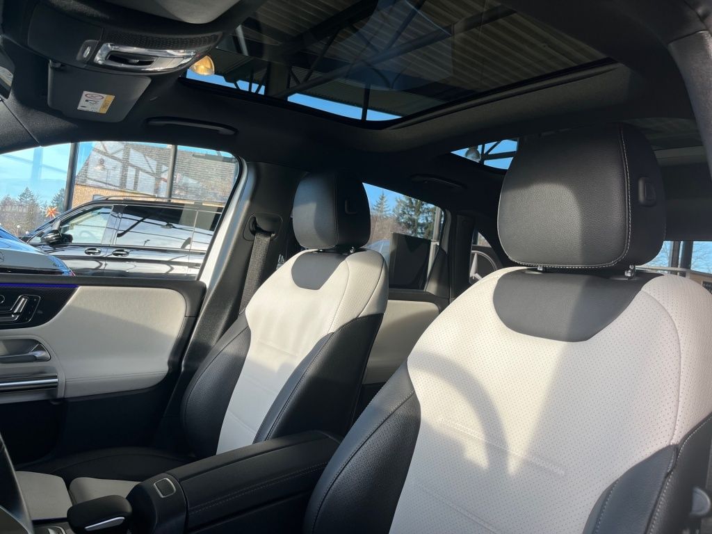 Fahrzeugabbildung Mercedes-Benz B 200 AMG Pano ACC Sitzklima Standhzg Memory LED