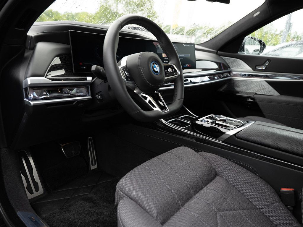 BMW i7 - Bild 27