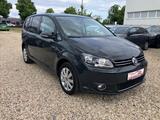 Volkswagen Touran Trendline Selbstlenkende Systeme PTC - VW Touran Gebrauchtwagen in Leipzig