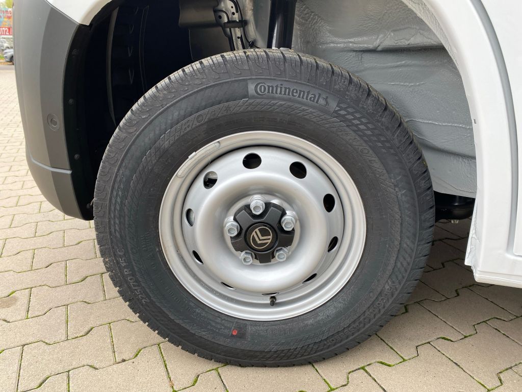 Fahrzeugabbildung Citroën Jumper 2.2 Diesel L2H2 *Navi*360 Grad*Allwetter*