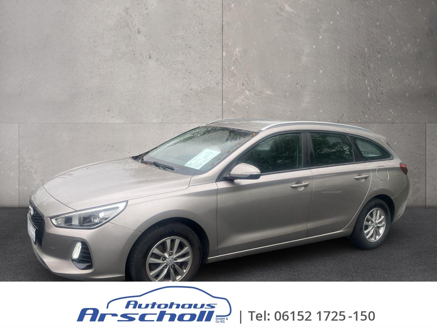 Hyundai i30 PASSION+  CRDi 1.6 Kombi  Klimaanlage Blueto