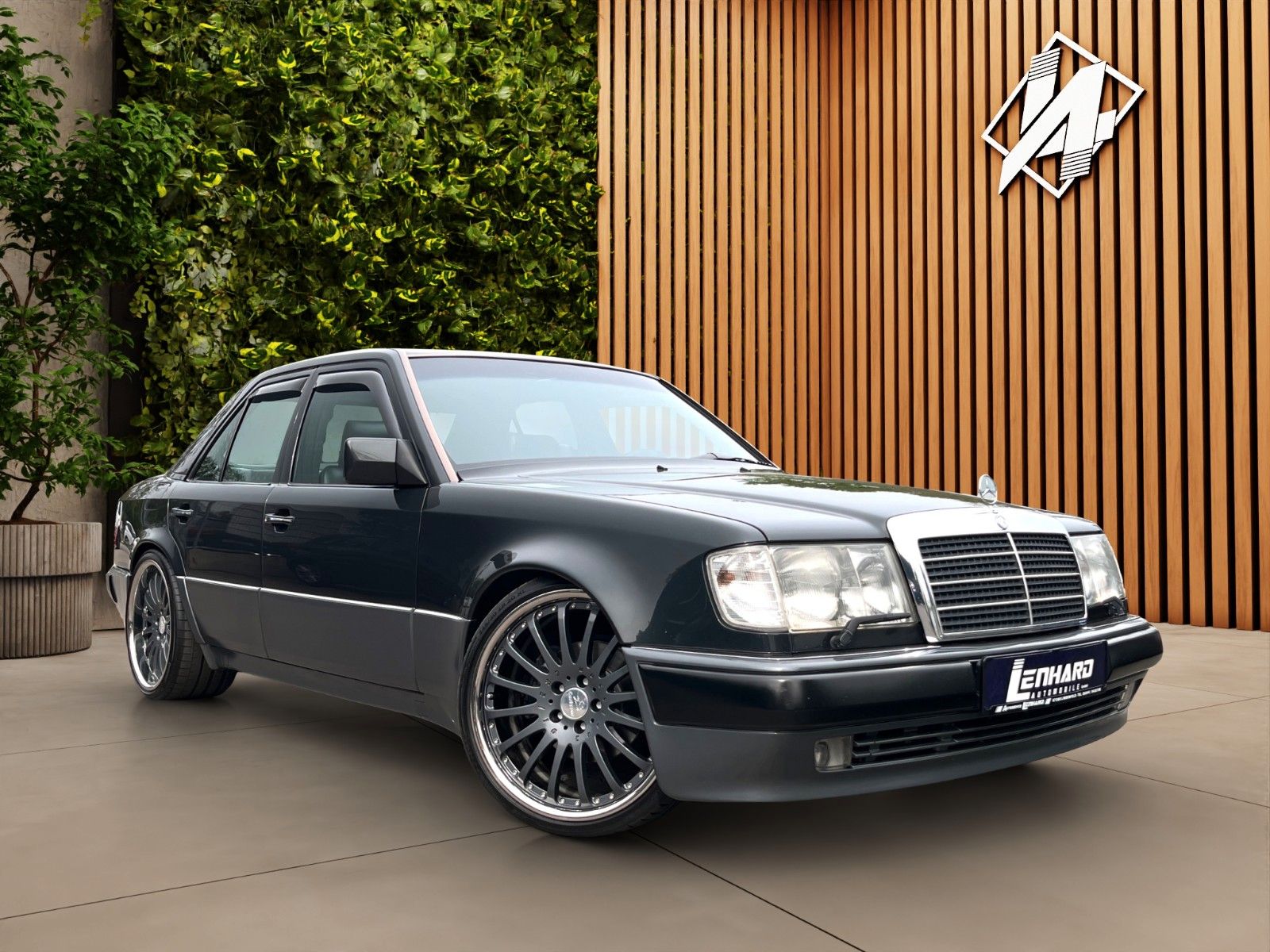 Fahrzeugabbildung Mercedes-Benz E 500 TOP ZUSTAND**SAMMLERFAHRZEUG**