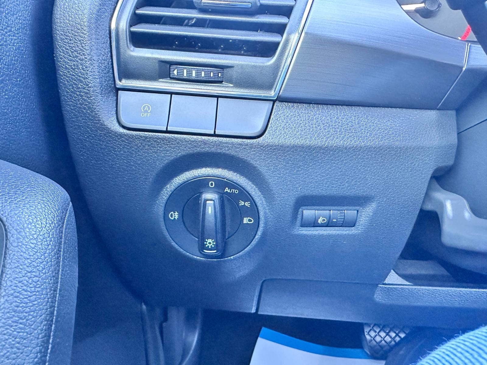 Skoda Fabia Combi Clever Automatik 110PS Navi CarPlay