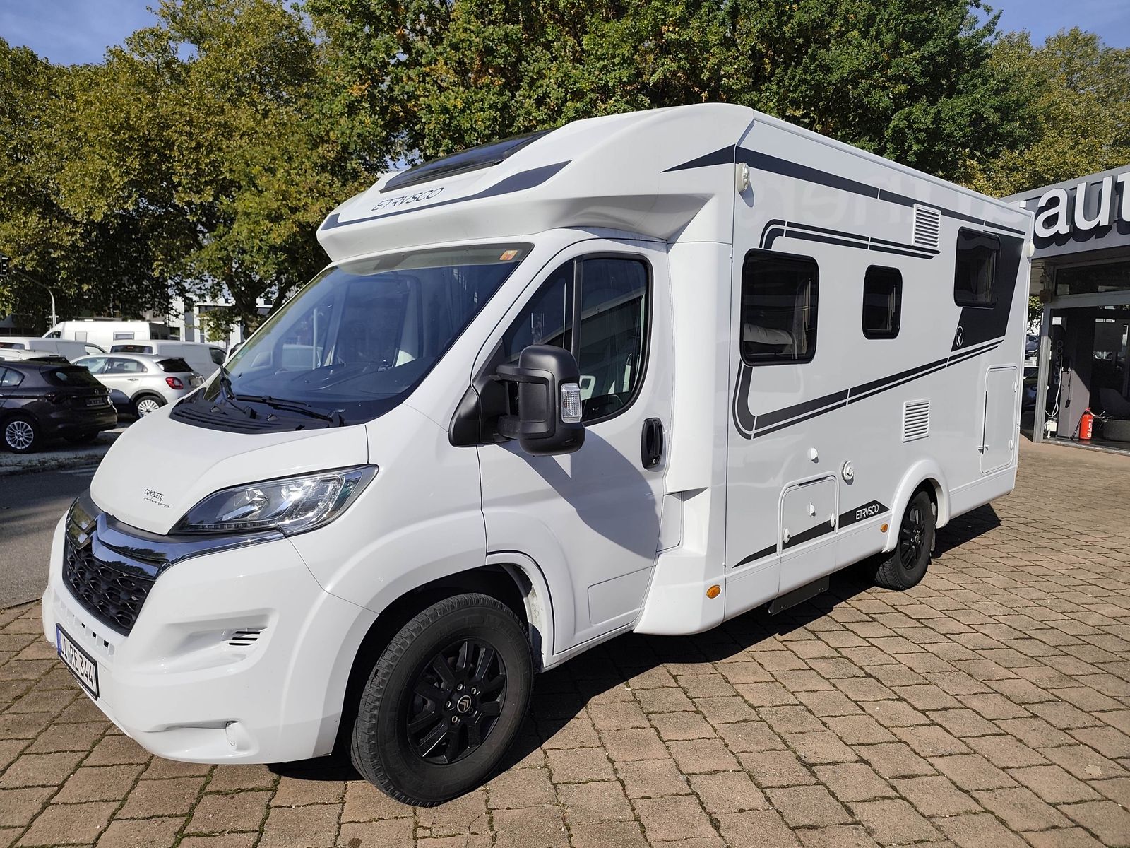 Fahrzeugabbildung Etrusco T6900 SB Complete Edition