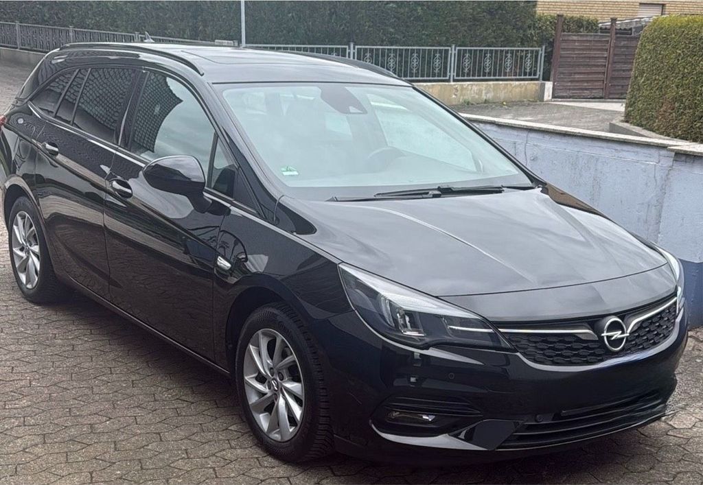 Image of Opel Astra