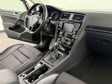 Volkswagen Golf Plus - 8