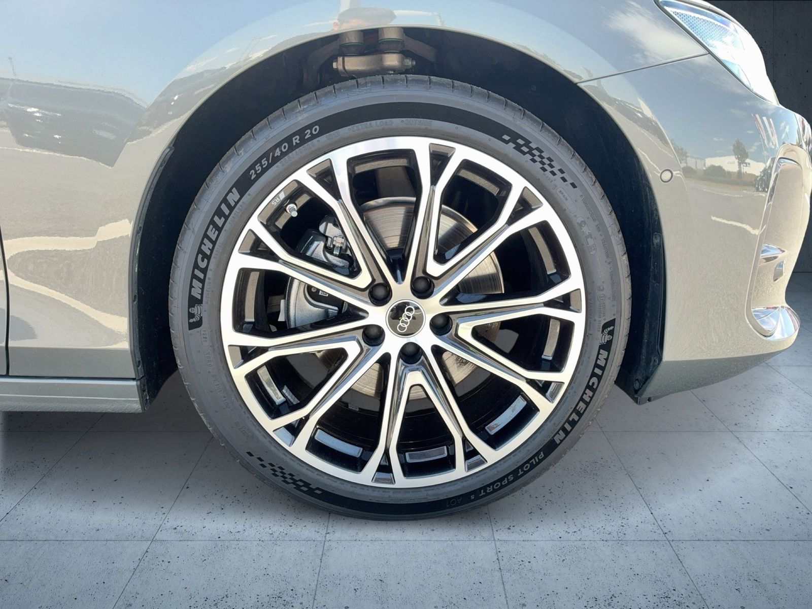 Audi A6 - Bild 8