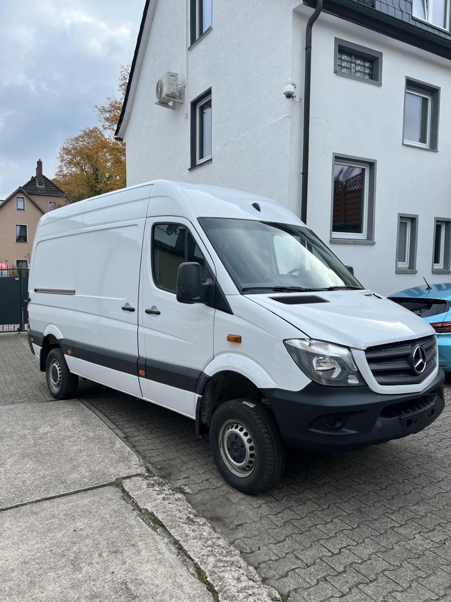 Mercedes-Benz Sprinter 319 V6 4x4 Klima Tempo