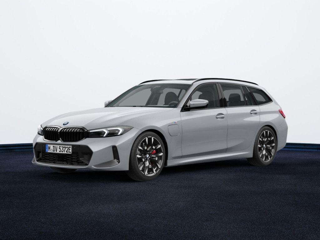 BMW 330e Touring xDrive M-Sport Pro FACEL. PANO AHK foto 2