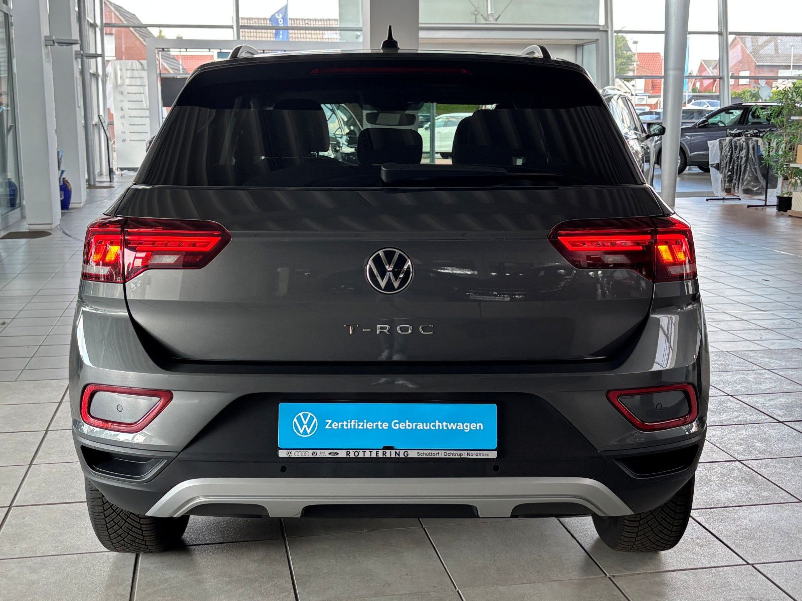 Fahrzeugabbildung Volkswagen T-Roc Goal 1.0 TSI LED+NAV+ACC+APP