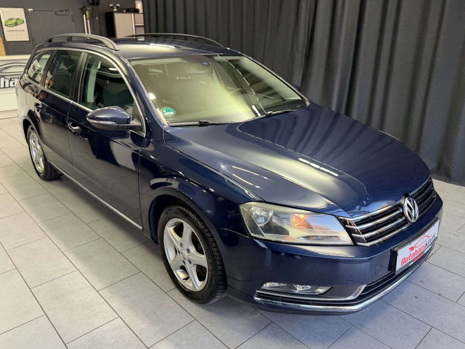 Fahrzeugabbildung Volkswagen Passat Comfortline BlueMotion |PDC|