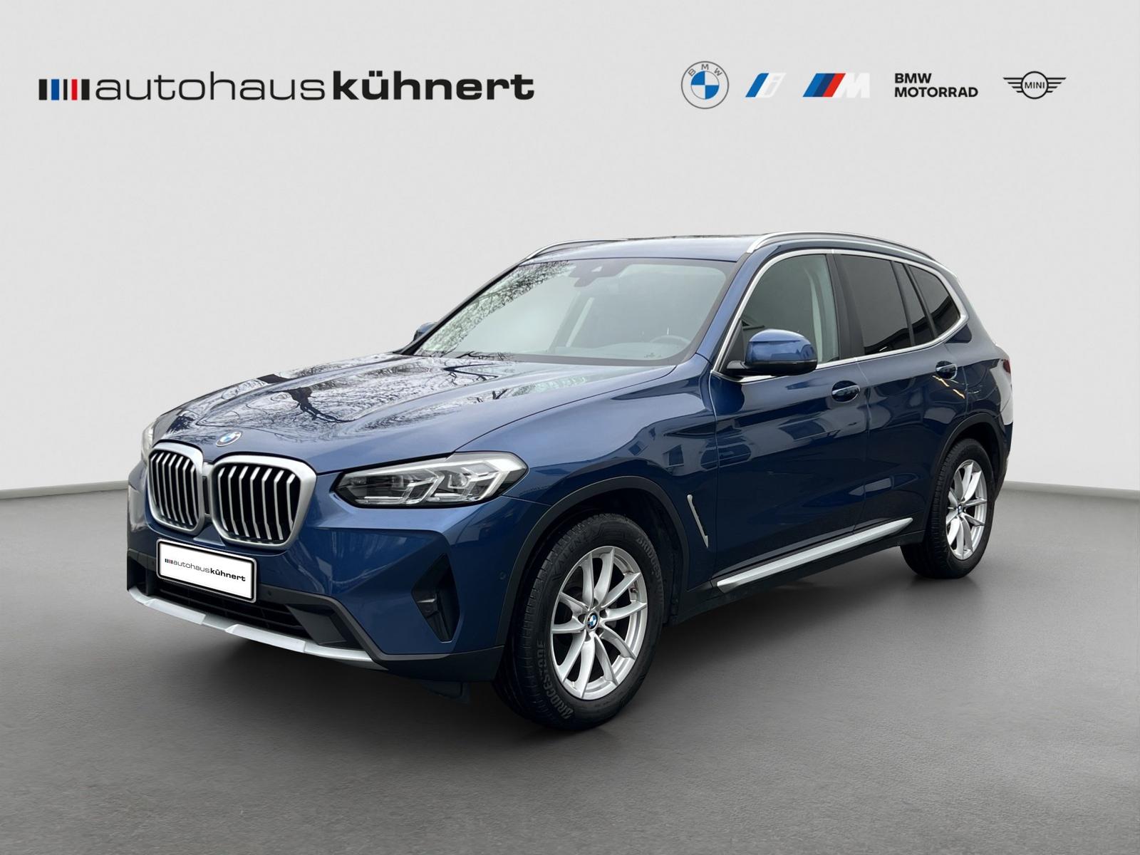 BMW X3 xDrive20i Sportsitze SpurAss AHK Navi ParkAss