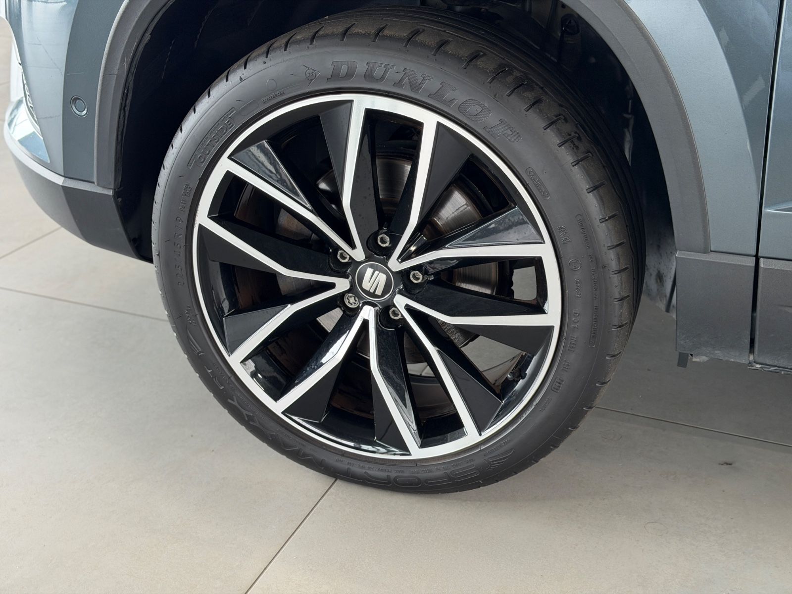 Fahrzeugabbildung SEAT Ateca 2.0 TDI Xcellence 4Drive 360°-Kamera ACC