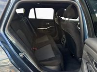 BMW 330 - Vorschau Bild 14