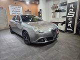 Alfa Romeo Giulietta 1.4 Turbo MultiAir Distinct - Alfa Romeo Giulietta: Multiair