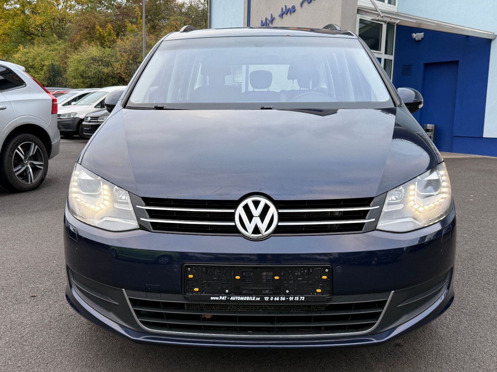 Fahrzeugabbildung Volkswagen Sharan Comfortline BMT DSG Navi Kamera SHZ Klima