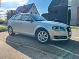 Audi A3 1.6 TDI (DPF) S tronic Ambiente Sportb. A... - Audi A3 aus 2011: 1.6