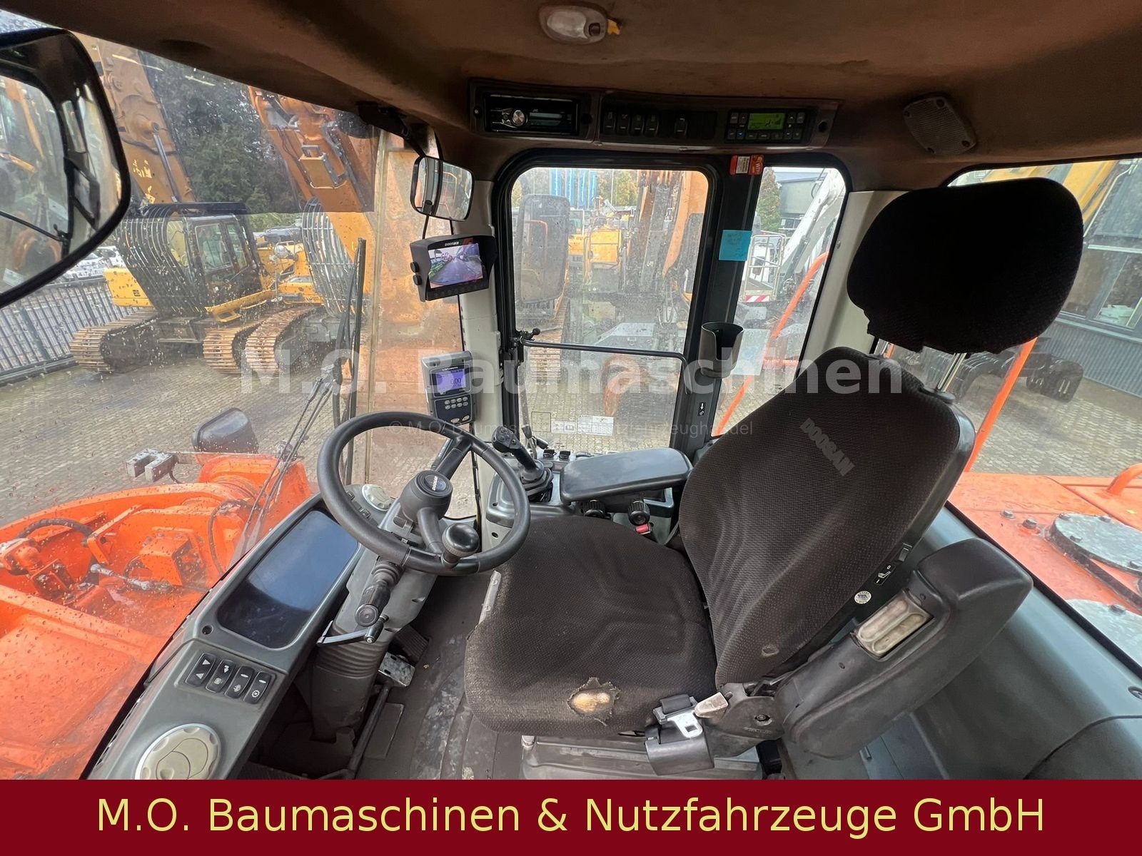 Fahrzeugabbildung Doosan Doosan DL 550-3