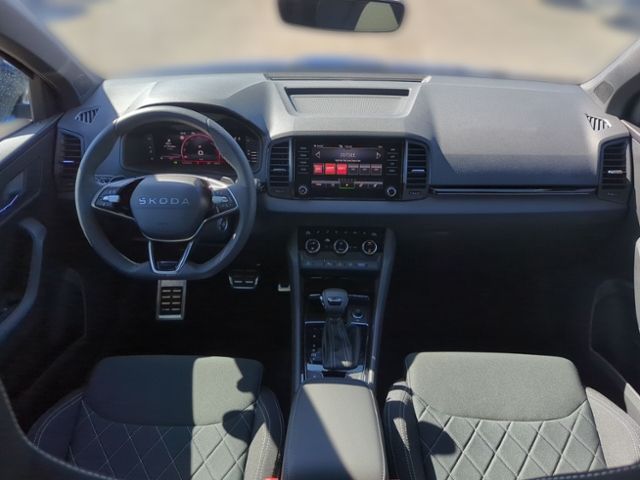 Fahrzeugabbildung SKODA Karoq 1.5 TSI DSG Sportline AHK NAVI LED MATRIX