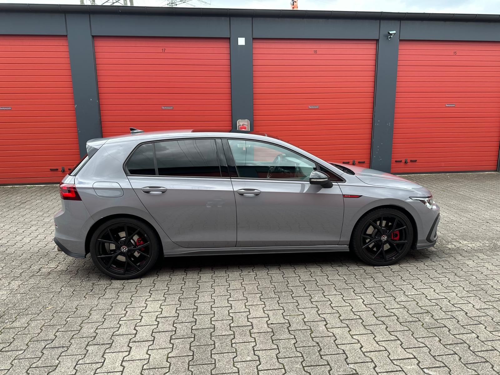 Volkswagen Golf 2.0 TSI GTI BLACKSTYLE, миниатюра 3