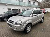 Hyundai Tucson 2.0 CRDi VGT GLS 4x4 MOD 2010 Klima - Hyundai TUCSON Gls mit Diesel-Antrieb