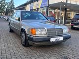 Mercedes-Benz 300E*124er*3.0*AUTOMATIK*DIESEL*2-Hand* - Mercedes-Benz 300 aus 1990: 300e