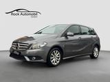 Mercedes-Benz B 180 7G-DCT Automatik *Garantie* - Gebrauchtwagen in Augsburg