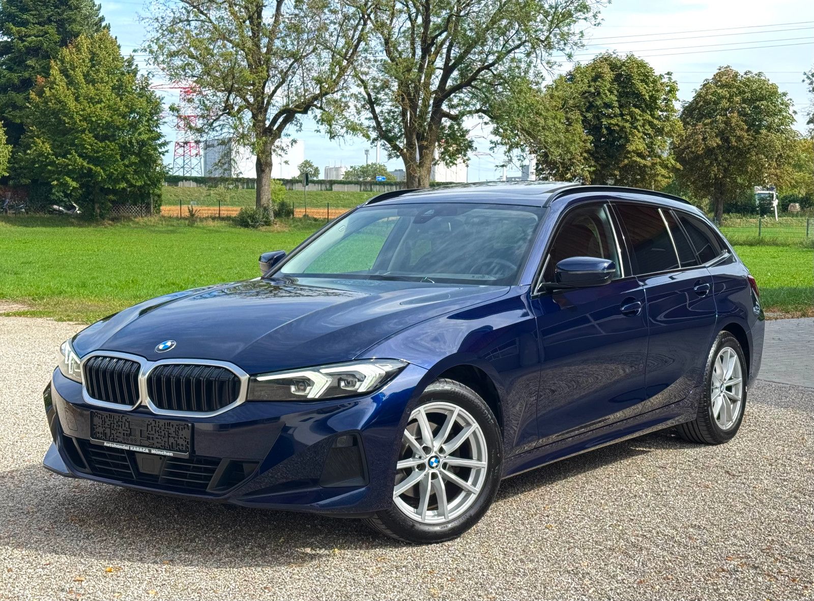 BMW 320d Touring Aut. Pano Kamera ACC Unfallfrei