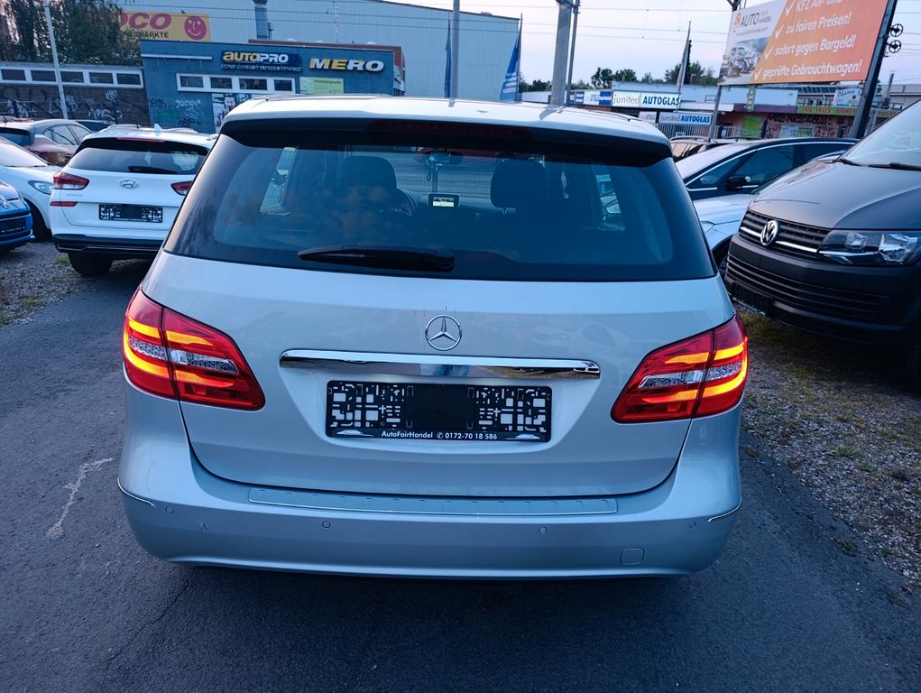 Mercedes-Benz B 180 CDI*NAVI*PDC*TEMPOMAT*SITZ-H*LED*XENON*