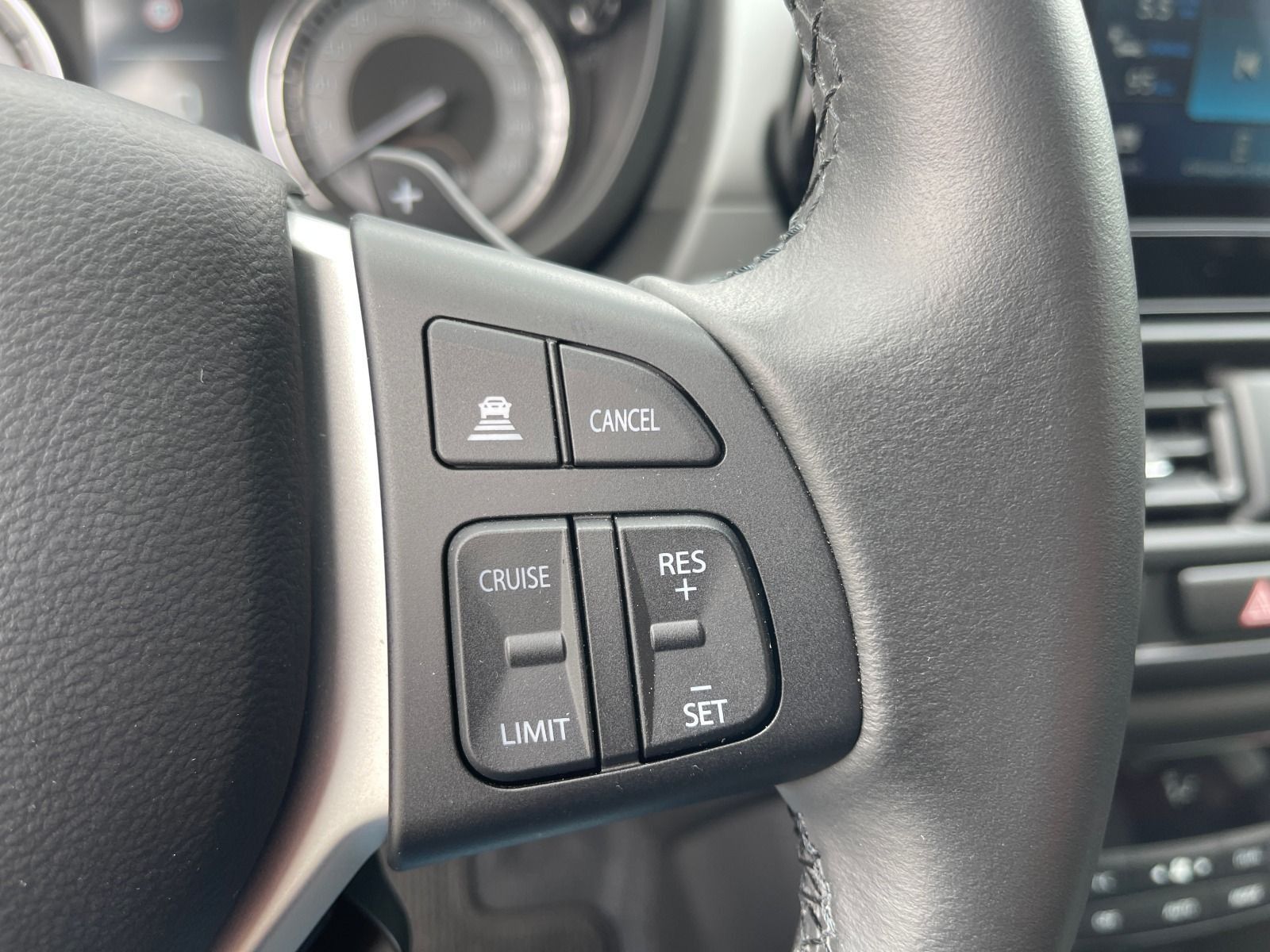 Fahrzeugabbildung Suzuki S-Cross 1.5 Hybrid Comfort Automatik/AHK/Allwett