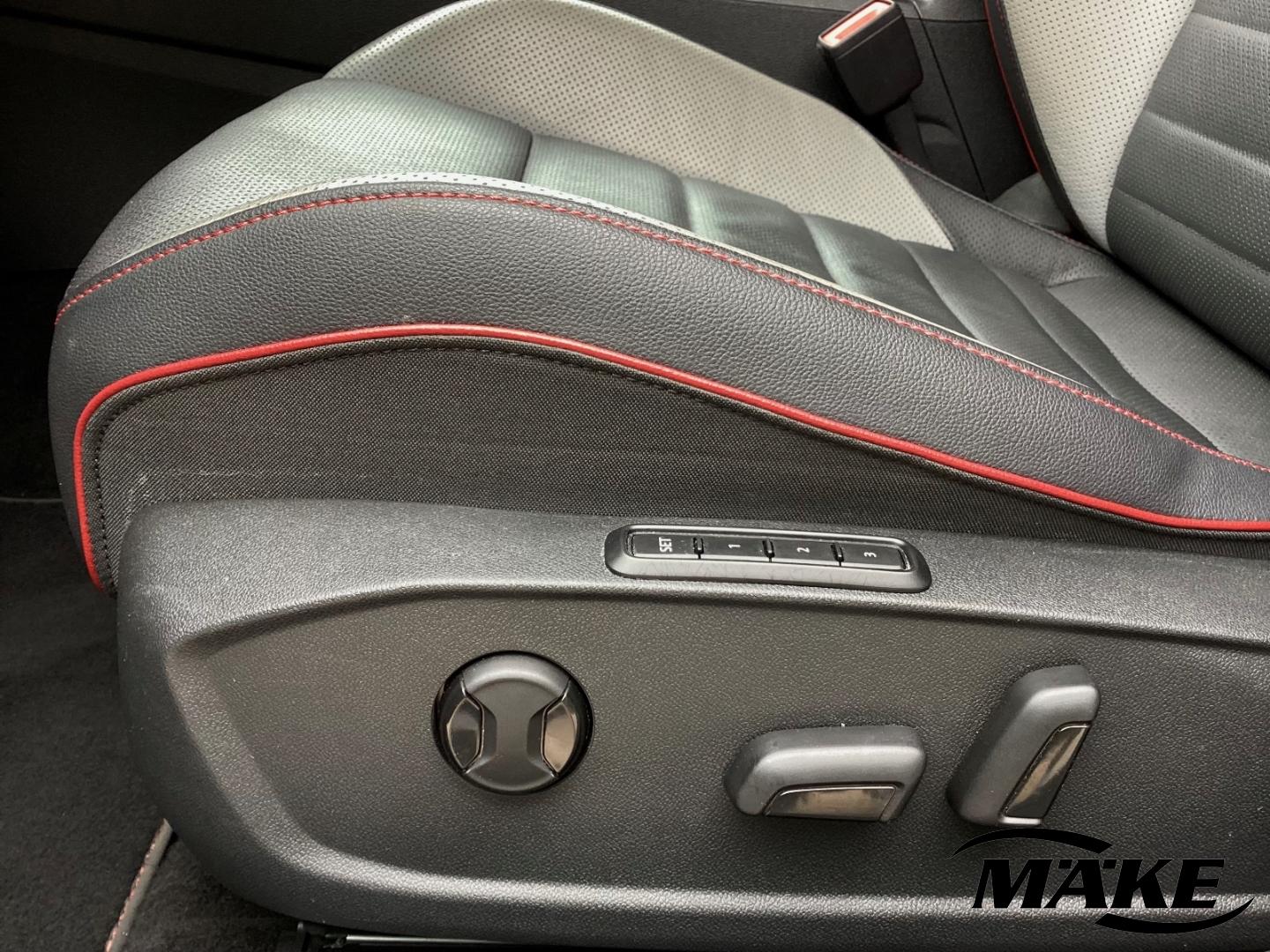Volkswagen Golf GTI Clubsport 2.0 TSI DSG DCC PD H&K LEDER, миниатюра 9