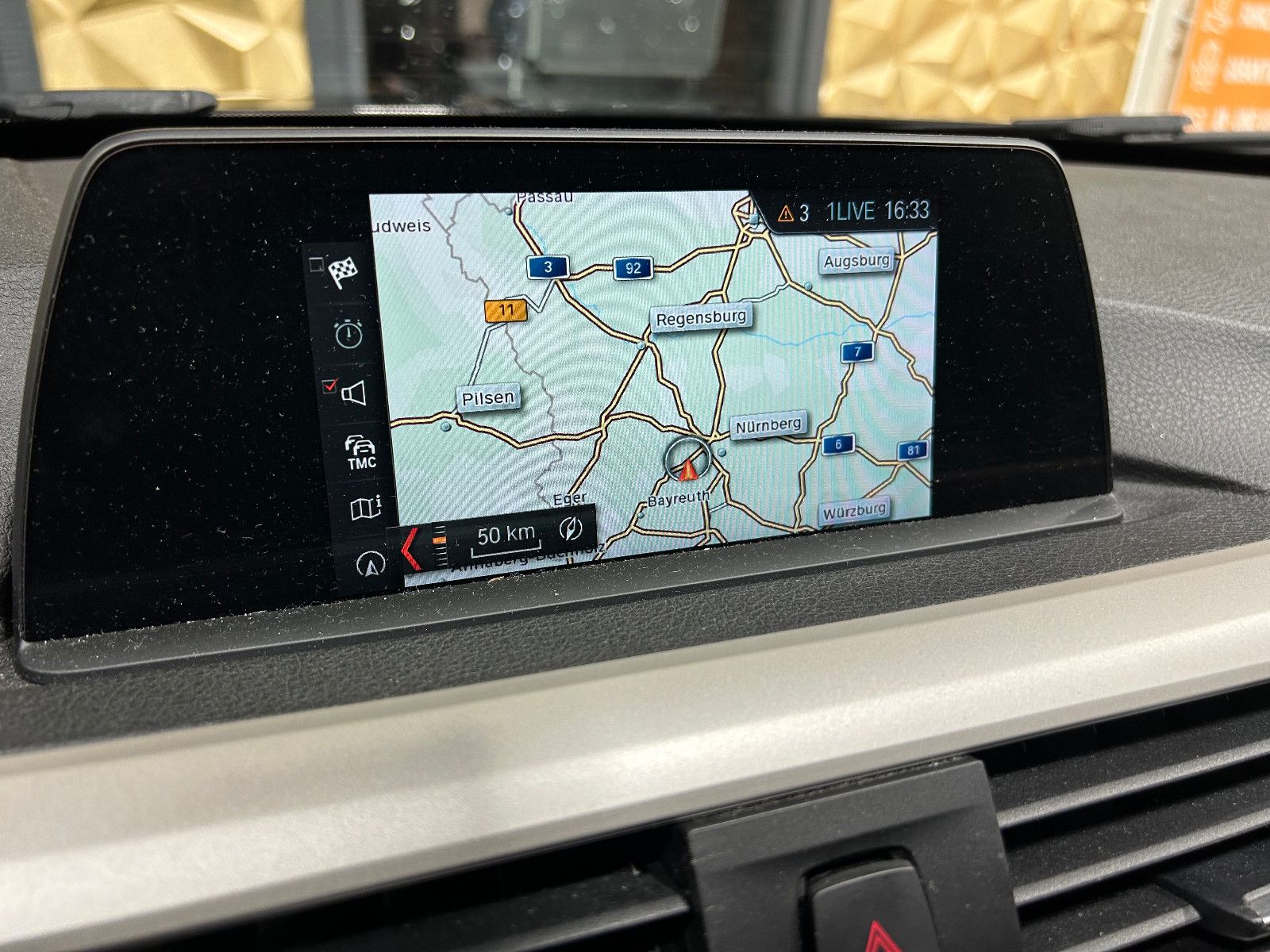 Fahrzeugabbildung BMW 318 d Advantage/NAVI7TEMPOMAT/SHZ/PDC/KLIMA