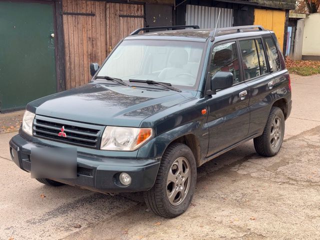 Mitsubishi Pajero Pinin 4x4 mit Klima