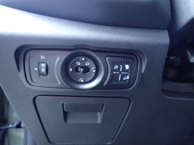 Fahrzeugabbildung BAW 212 TCI 4WD Grün/Schwarz/Grau Leder Digitales Co