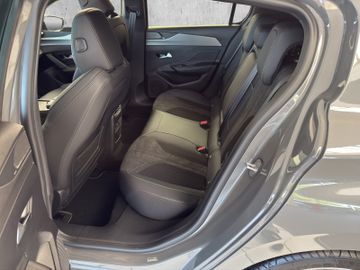 Peugeot 308 GT 1.2 145 360+Kam.+KeyLess+LED+Massage+Navi